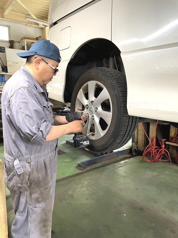 布宮自動車工業　法定点検